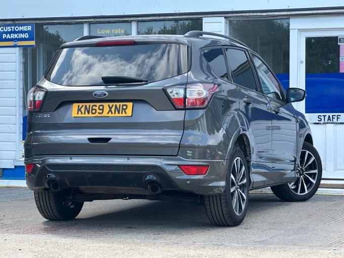 2025 Ford Kuga