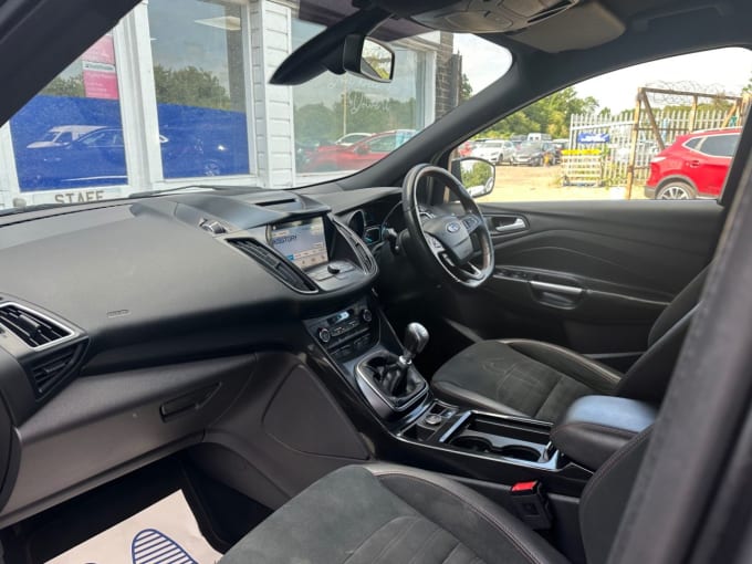 2025 Ford Kuga