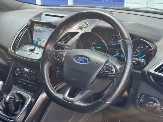 2025 Ford Kuga