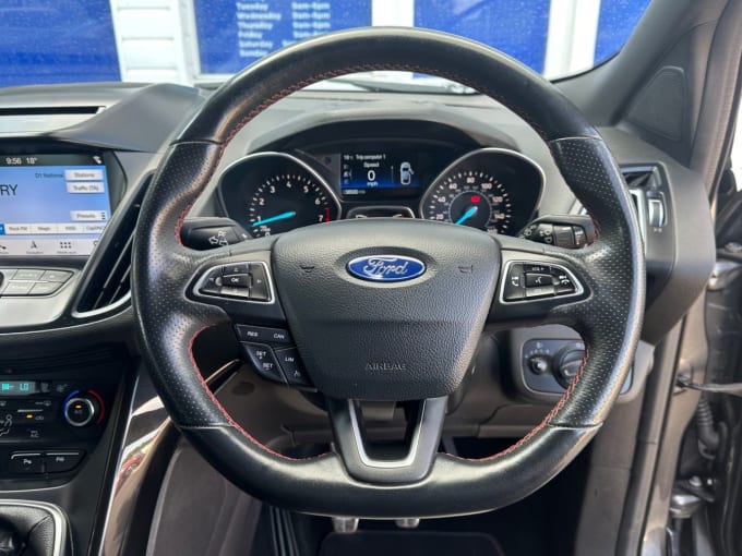 2025 Ford Kuga
