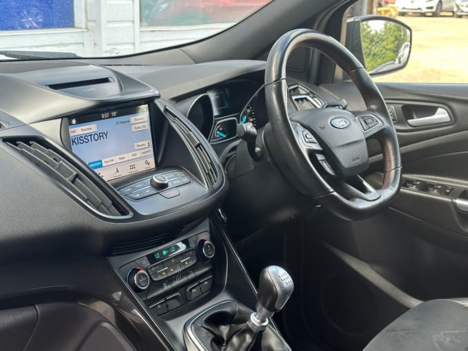 2025 Ford Kuga