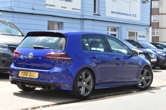2025 Volkswagen Golf