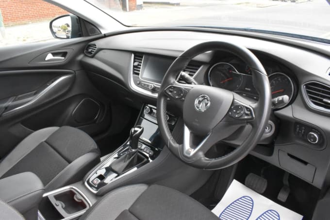 2025 Vauxhall Grandland X
