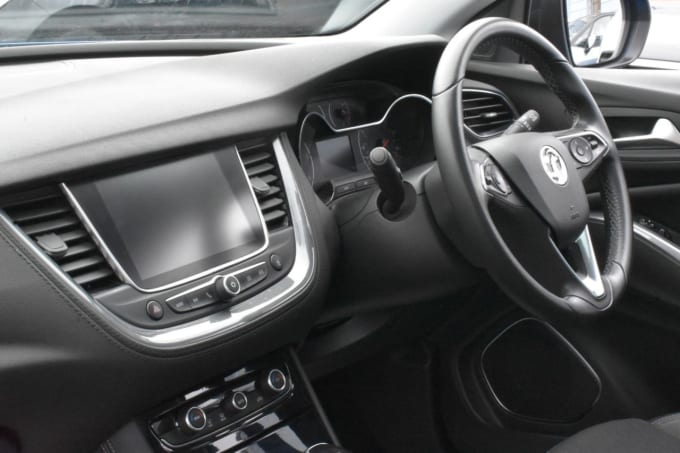 2025 Vauxhall Grandland X