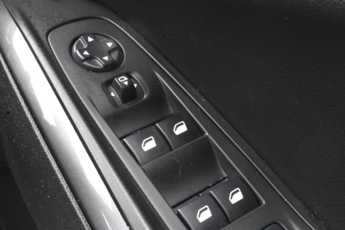 2025 Vauxhall Grandland X