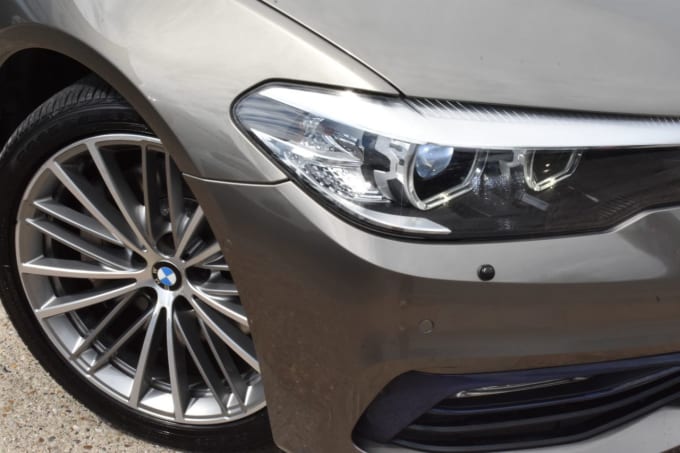 2025 BMW 5 Series