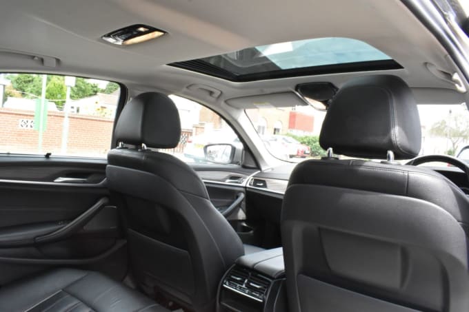 2025 BMW 5 Series