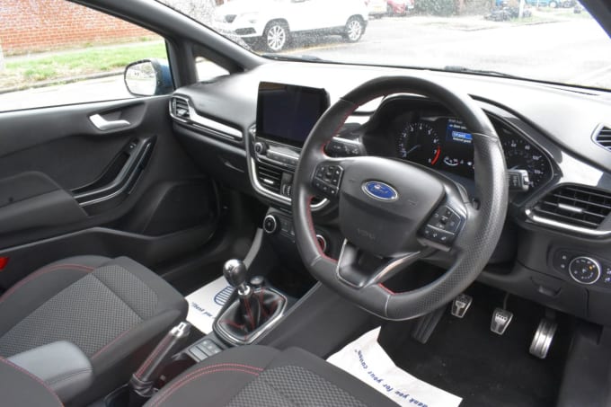 2025 Ford Fiesta