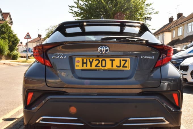 2025 Toyota C-hr