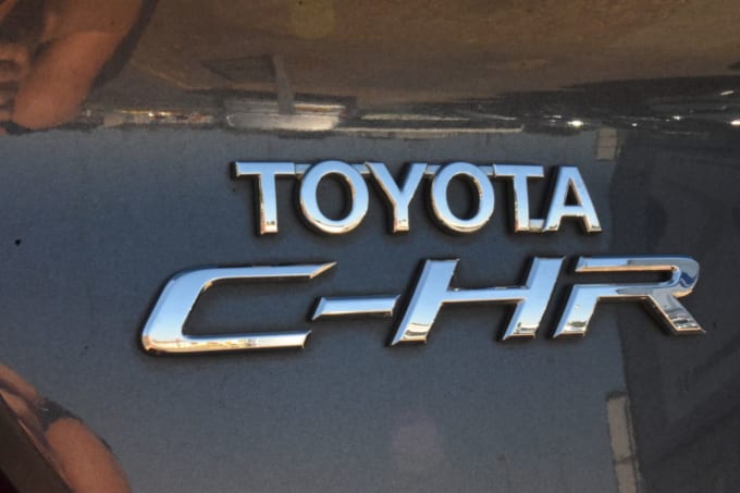 2025 Toyota C-hr
