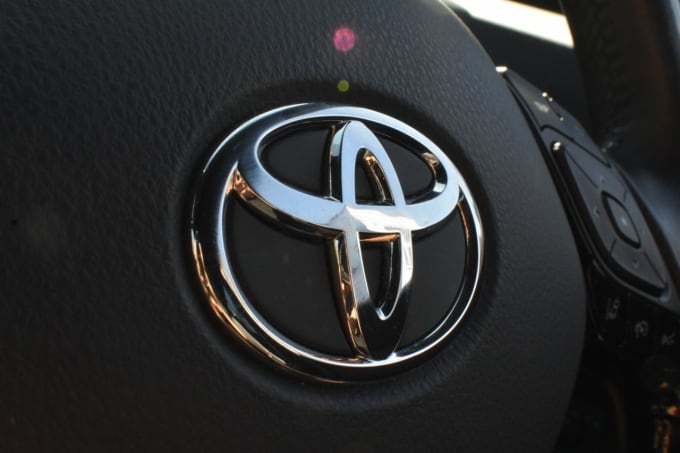 2025 Toyota C-hr
