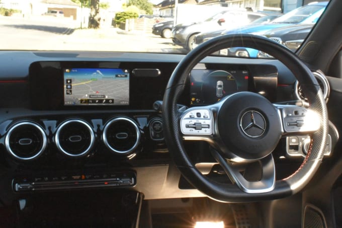 2025 Mercedes-benz A-class