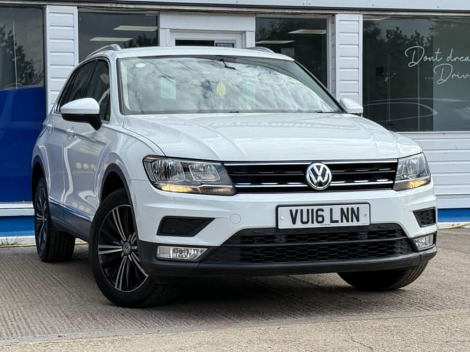 2025 Volkswagen Tiguan