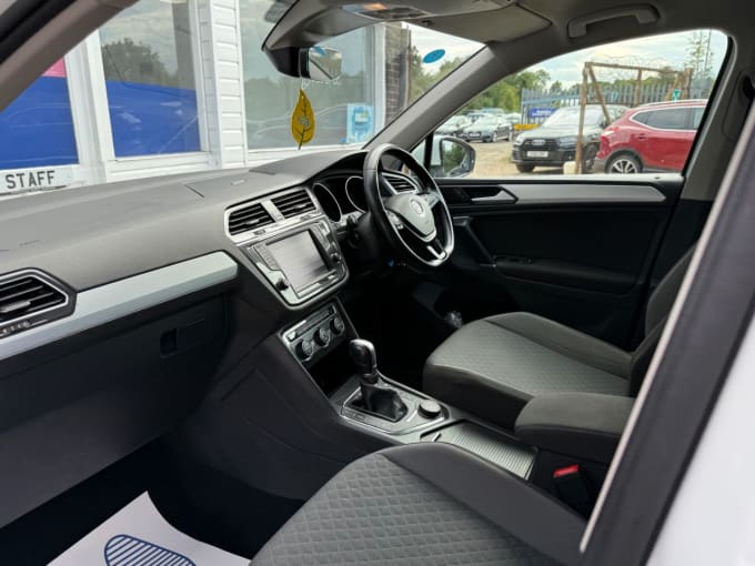 2025 Volkswagen Tiguan