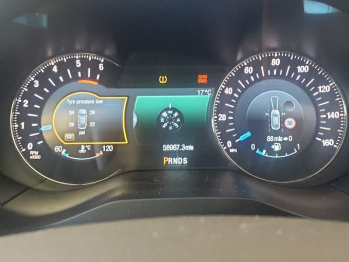 2025 Ford Edge