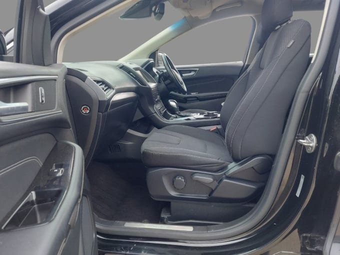 2025 Ford Edge
