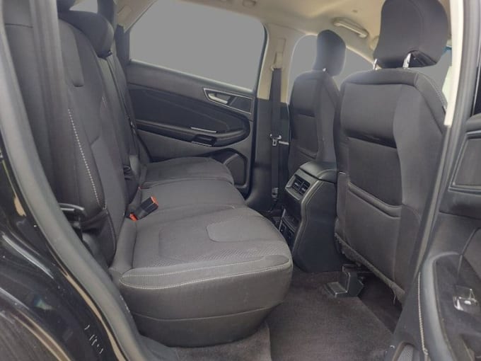 2025 Ford Edge