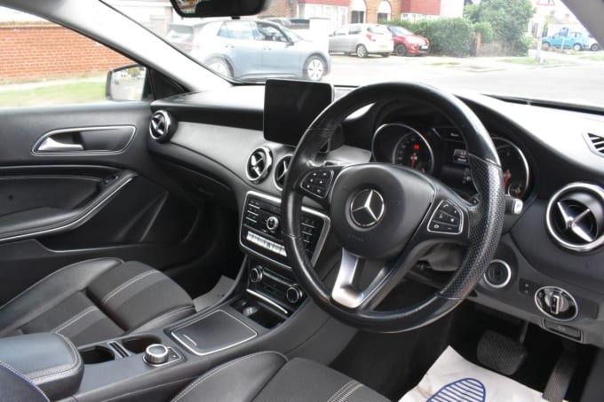 2025 Mercedes-benz Gla Class