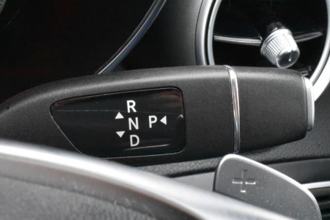 2025 Mercedes-benz C-class