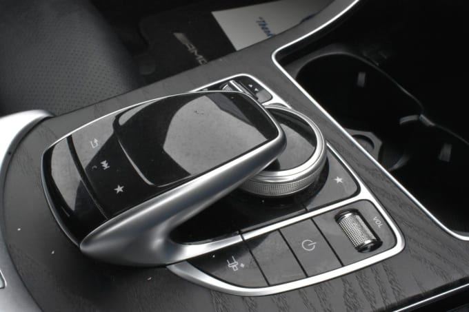 2025 Mercedes-benz C-class