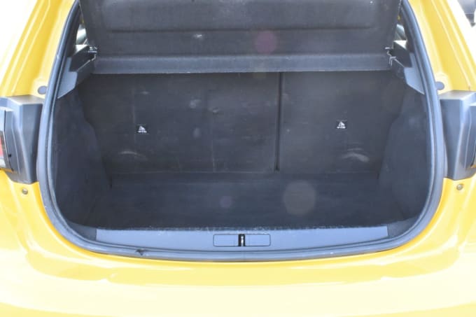 2025 Peugeot 208