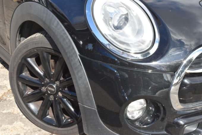 2025 Mini Hatch