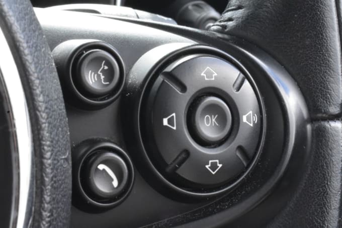 2025 Mini Hatch