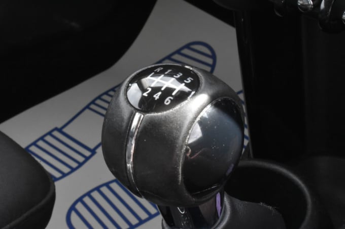 2025 Mini Hatch