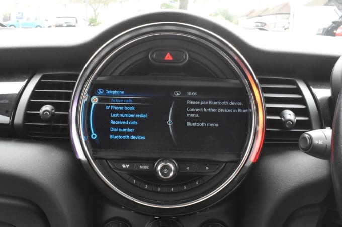 2025 Mini Hatch