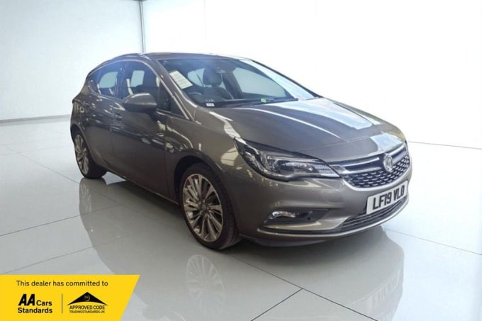 2025 Vauxhall Astra