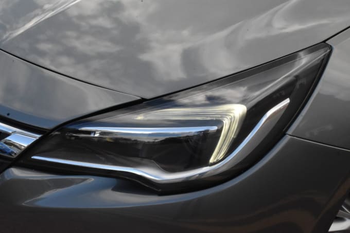2025 Vauxhall Astra
