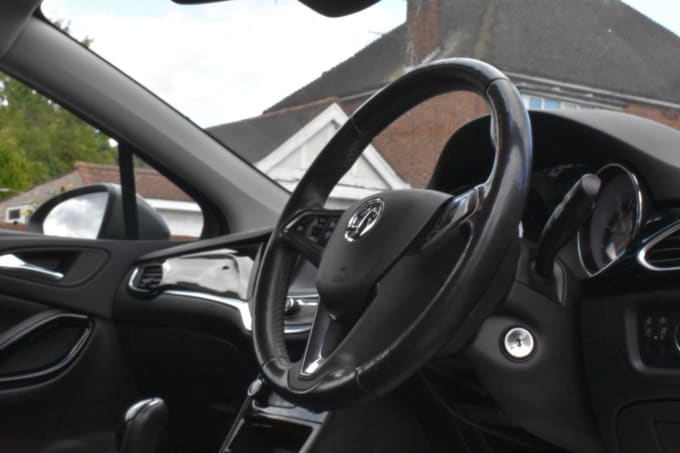 2025 Vauxhall Astra