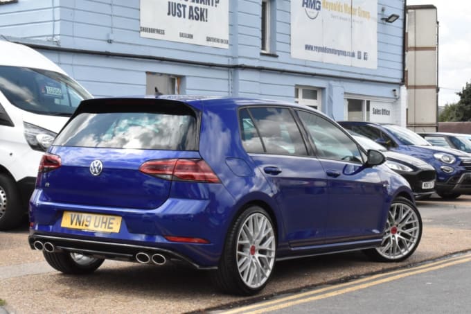 2025 Volkswagen Golf