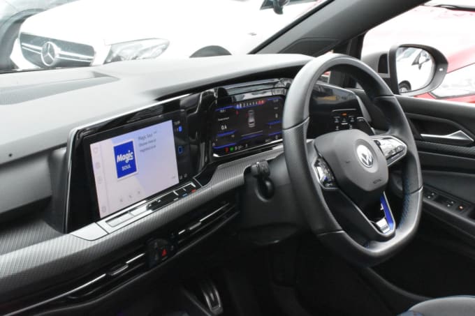 2025 Volkswagen Golf