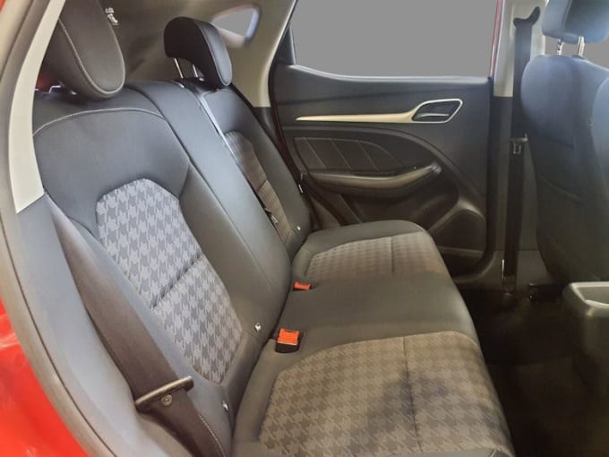 2025 Mg Mg Zs