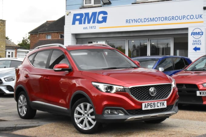 2025 Mg Mg Zs