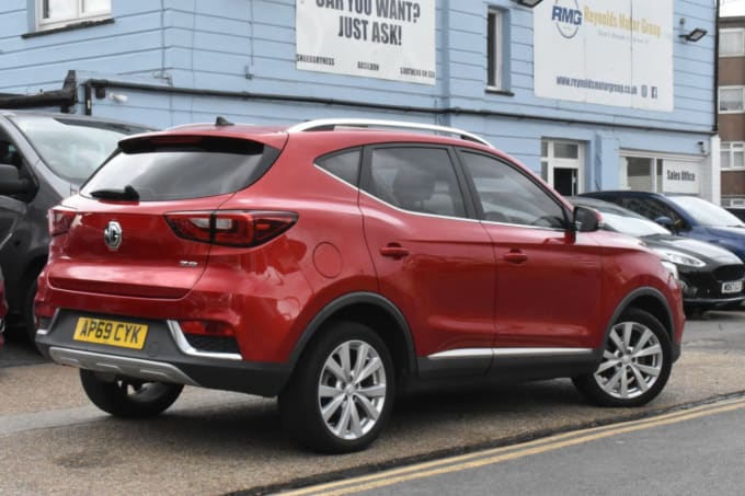2025 Mg Mg Zs