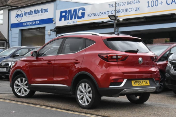 2025 Mg Mg Zs