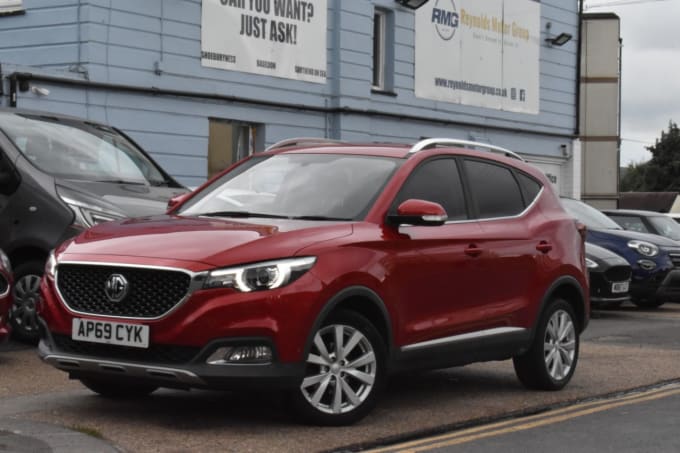 2025 Mg Mg Zs