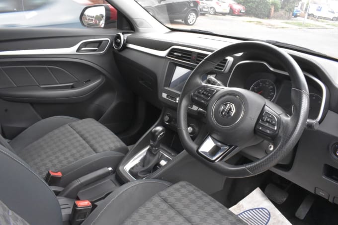 2025 Mg Mg Zs