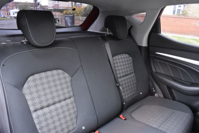 2025 Mg Mg Zs