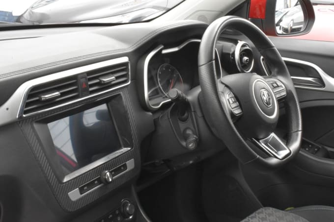 2025 Mg Mg Zs