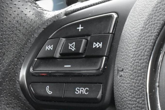 2025 Mg Mg Zs