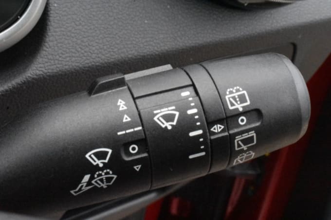 2025 Mg Mg Zs