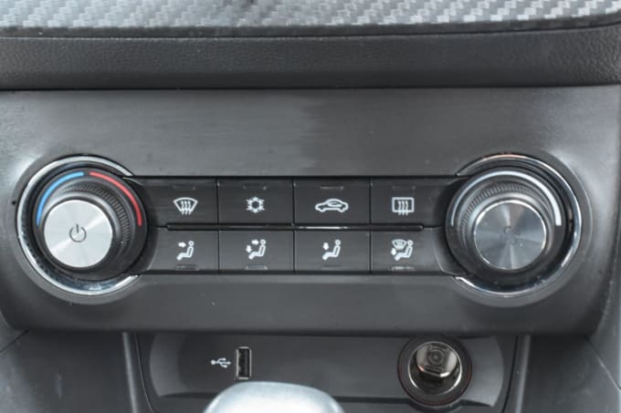 2025 Mg Mg Zs