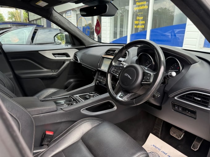 2025 Jaguar F-pace