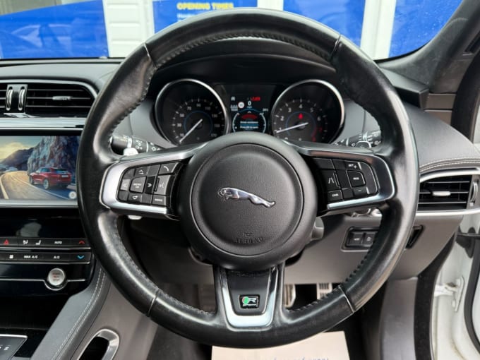 2025 Jaguar F-pace