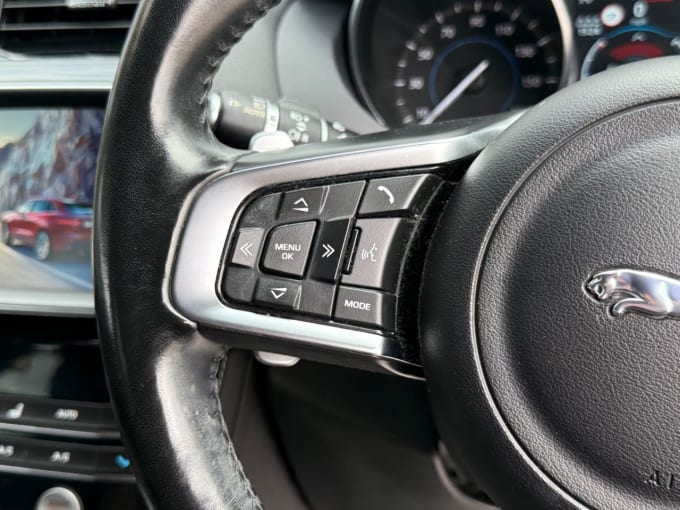2025 Jaguar F-pace