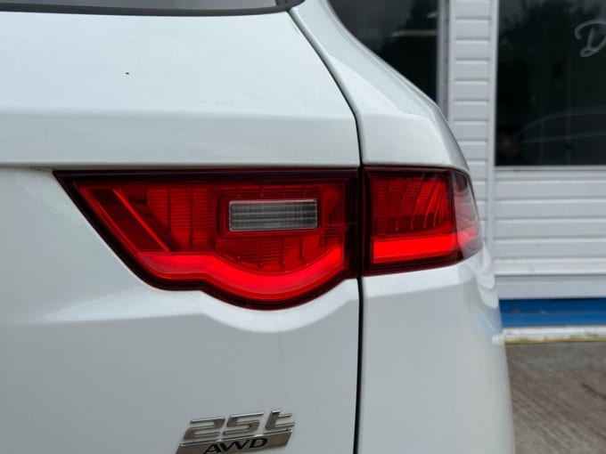 2025 Jaguar F-pace