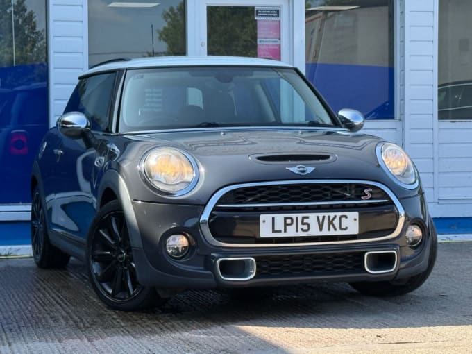 2025 Mini Hatch